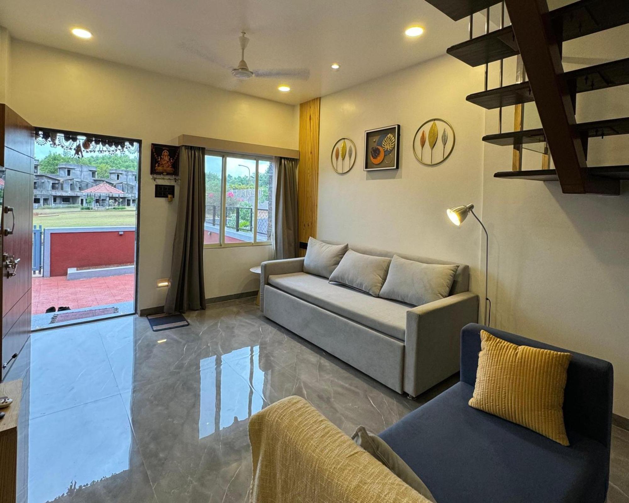 Hotel Sadhana Executive Dāpoli Exteriér fotografie